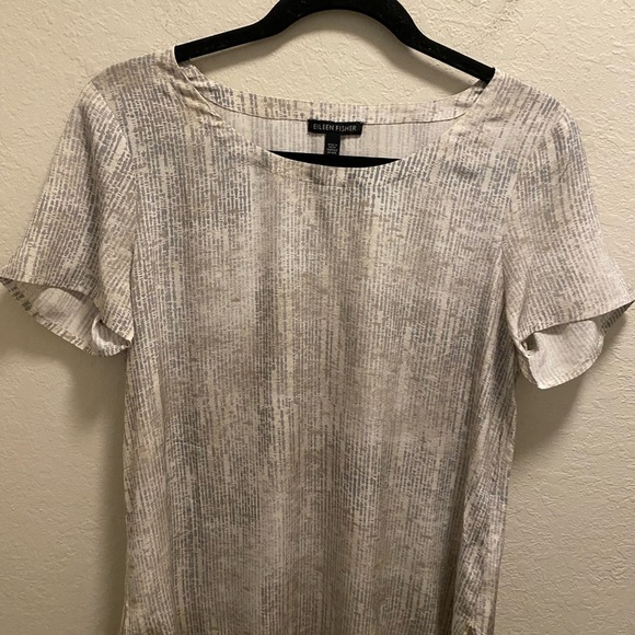 Eileen Fisher Metaphor Print Almond Ballet 100% Silk Short Sleeve Blouse - Picture 3 of 11